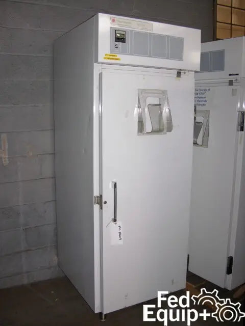 23 Cu Ft Fisher Scientific Single-Door Freezer